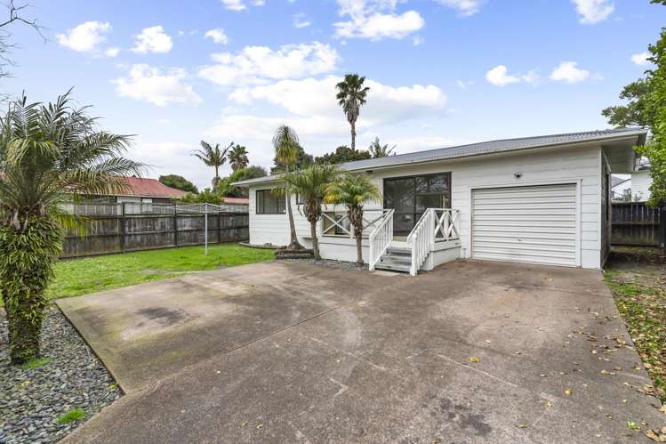 1/10 Vodanovich Road Te Atatu South_13