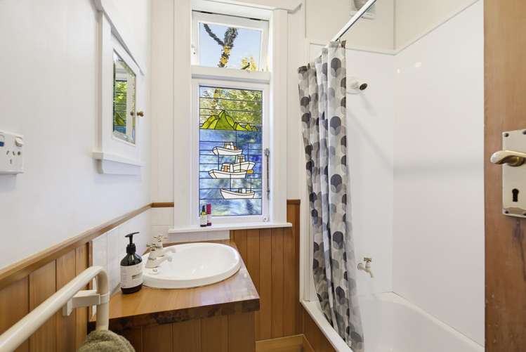 13 Burwah Street Berhampore_28