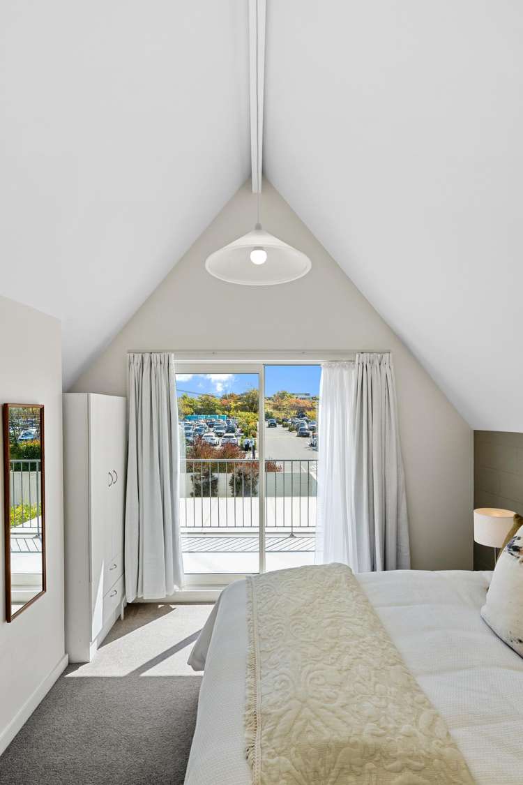 122A Office Road Merivale_16