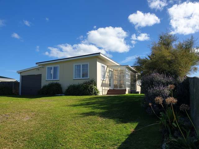 79 Kahukura Avenue Waitarere Beach_2