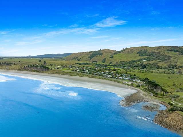6 Rhona Place, Mahanga Mahia Peninsula_2