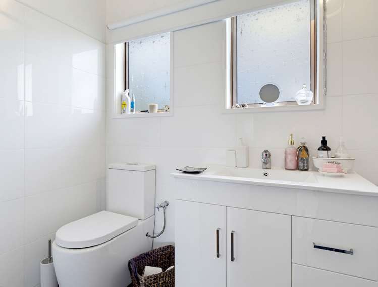 9 Sandy Beach Road Tinopai_12