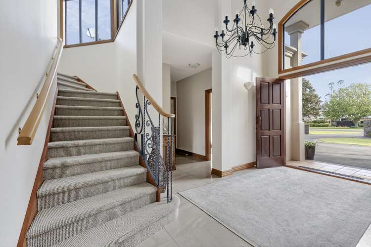 203 Athlone Drive Cambridge_15