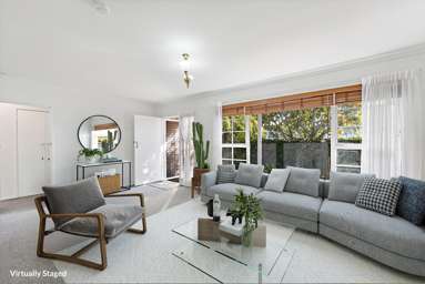2/8 Domett Avenue_3