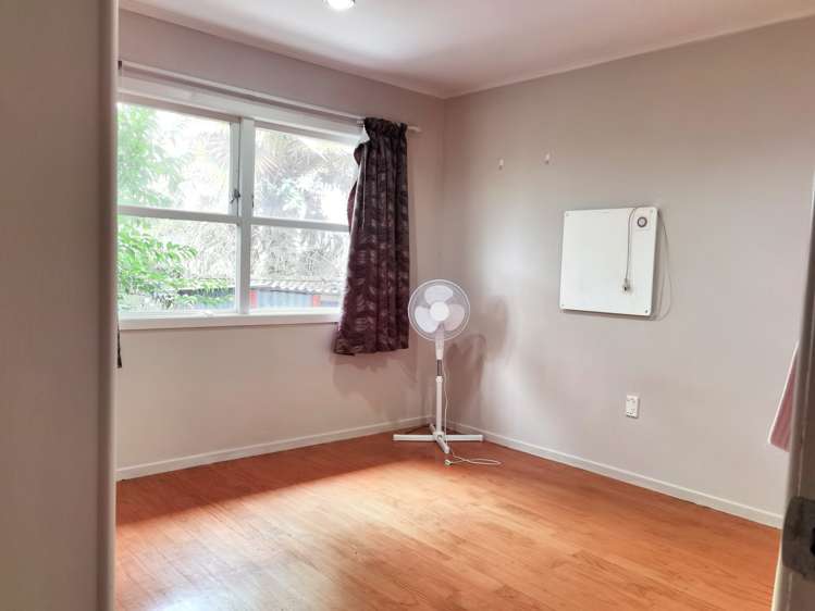 6 Lenihan Street Northcote_16