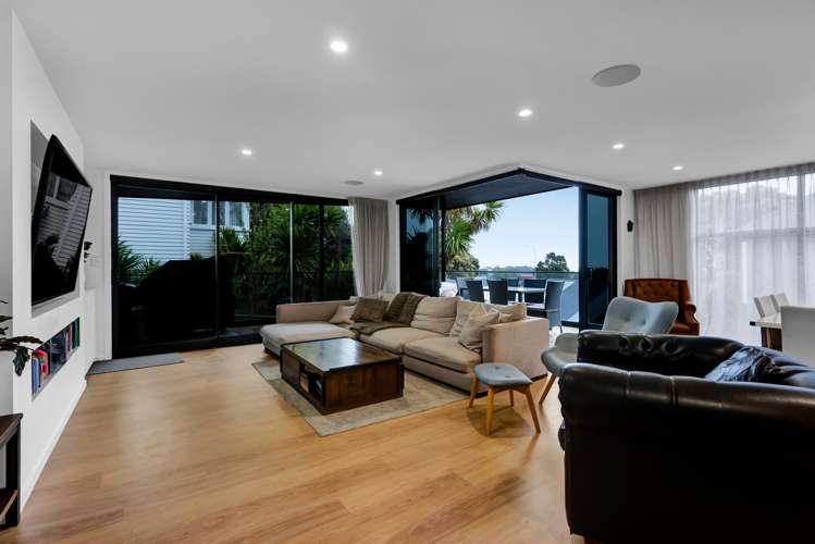 28a Waiwaka Terrace Strandon_5