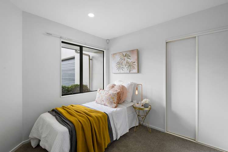 3 Breton Close Northwood_15