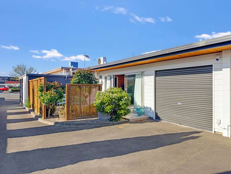 1/305 Nelson Street South_0