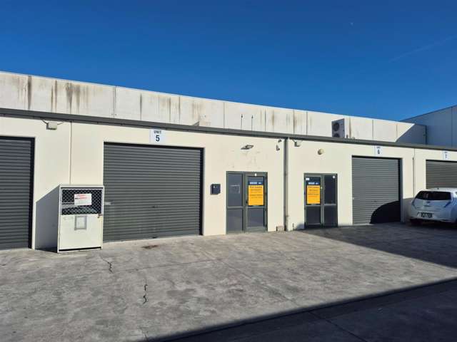 8 Dakota Crescent Sockburn_2