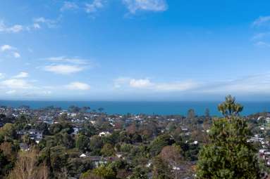 897 East Coast Road_1