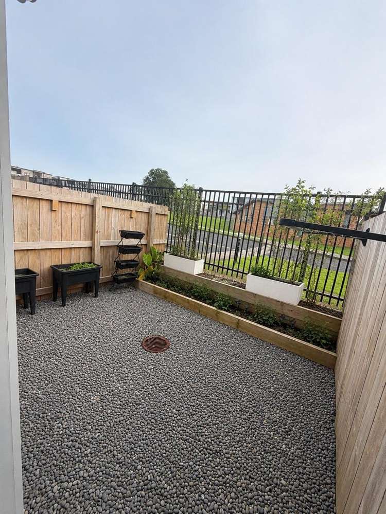 117 Ngae Place Mangere East_16