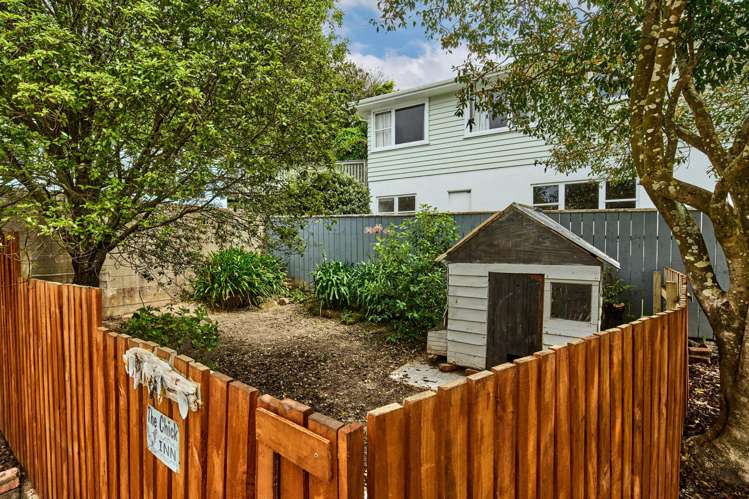 14 Pembroke Street Tawa_15