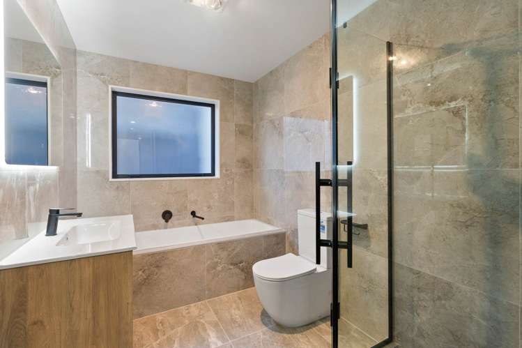28 Castlebane Drive Flat Bush_22