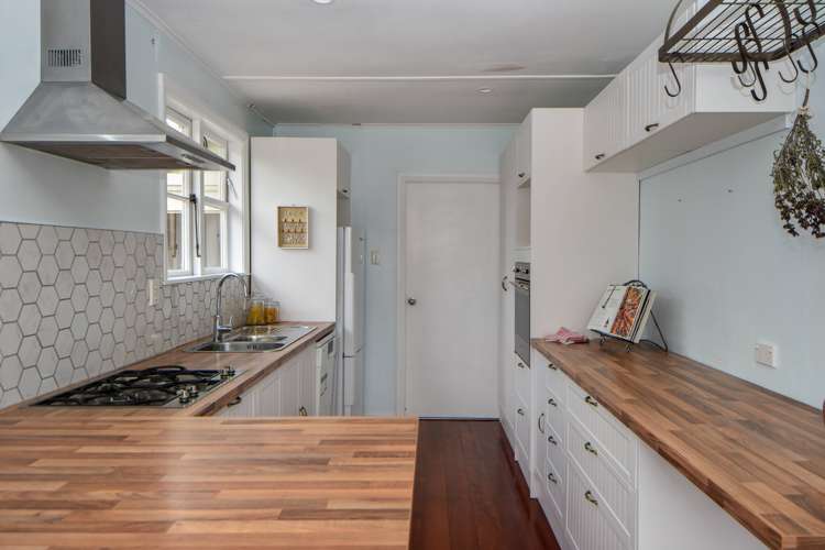 2 Kent Street Carterton_1