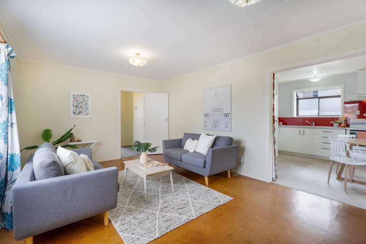 55 Arahura Crescent Porirua_7