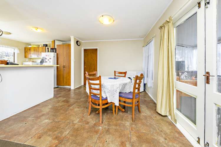 42 Sikkim Crescent Clover Park_5