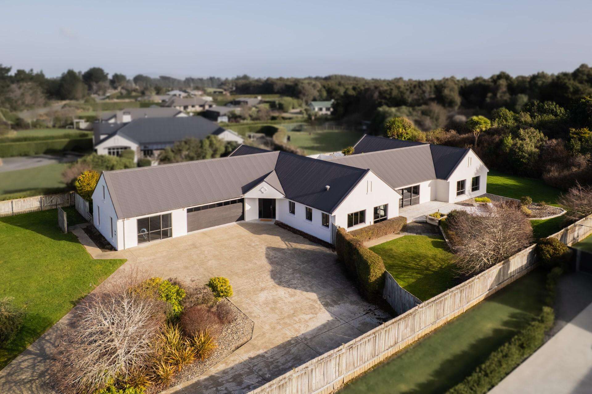 146 Oreti Road Otatara_0