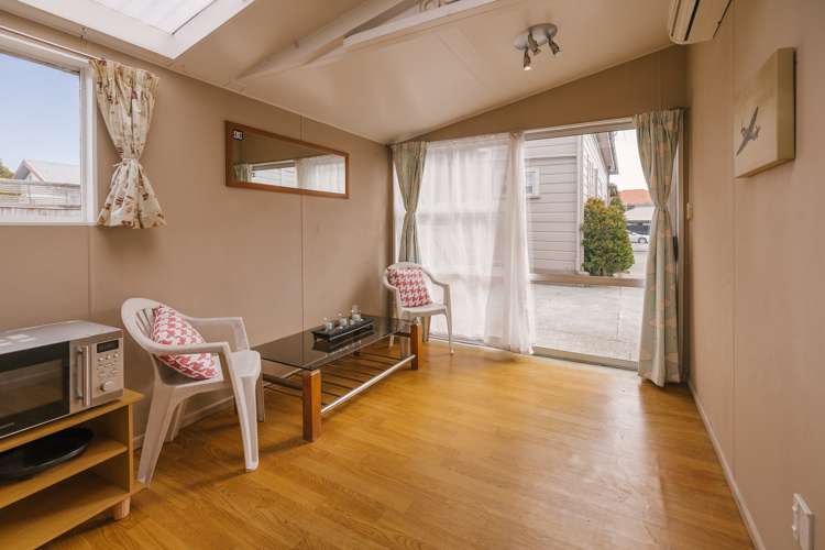 604 Ferguson Street Terrace End_17