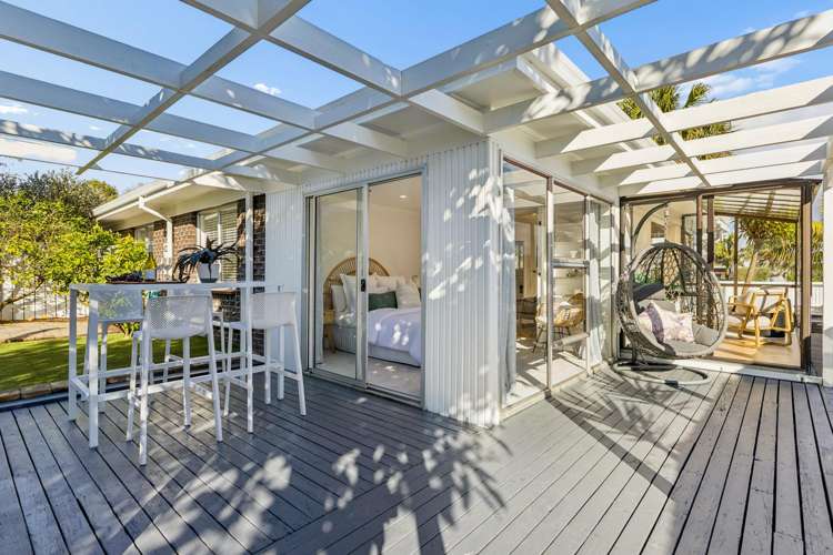 2/1 Arkley Avenue Farm Cove_3