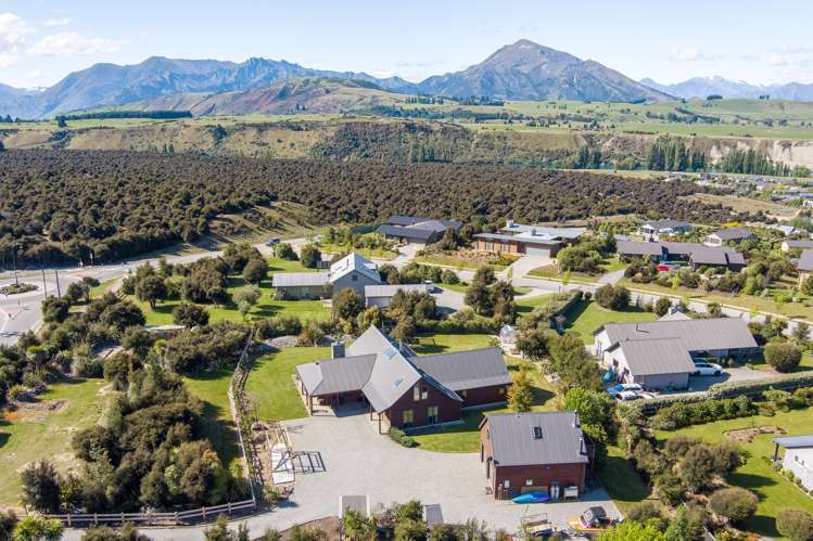 902 Aubrey Road Albert Town_25