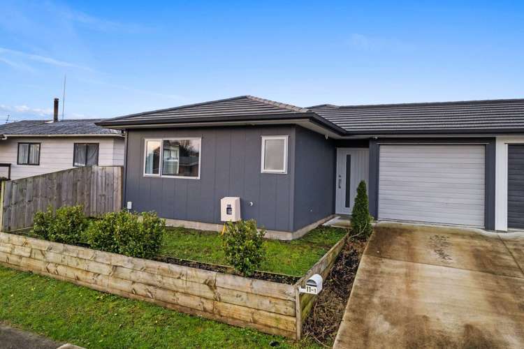 1/11 Maynard Place Temple View_17