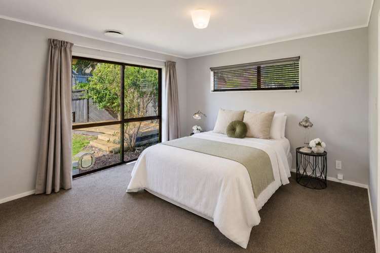 84 Leeward Drive Whitby_5