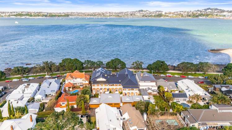 5B King Edward Parade Devonport_22