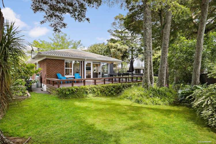 44 David Avenue Hill Park_10