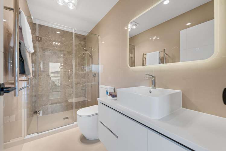 10a Minaret Drive Bucklands Beach_13