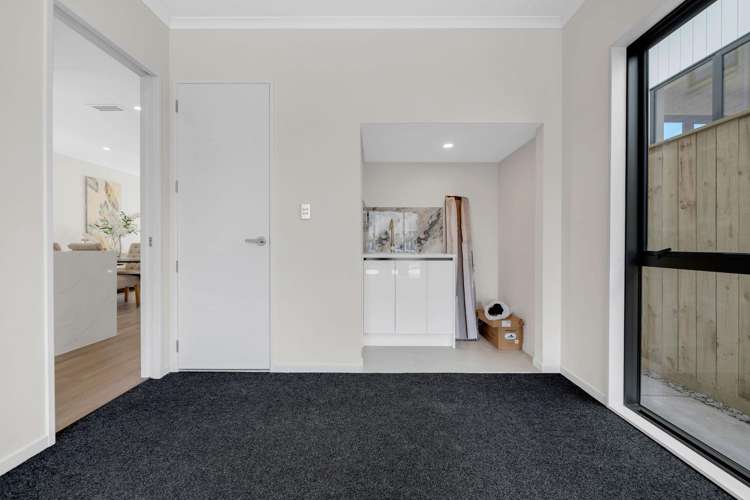 46 Adamson Road Flat Bush_11