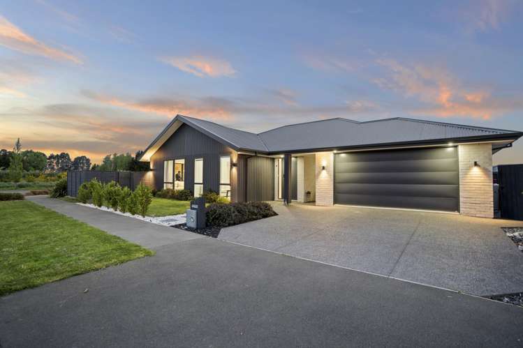 1 Agathis Crescent Wigram_19