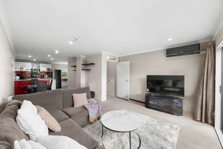 12/46 Carlos Drive_5