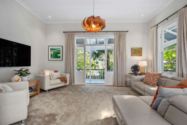 38 Ewen Alison Avenue Devonport_10