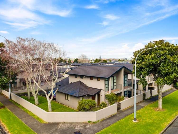 42/8 Landscape Road Papatoetoe_8