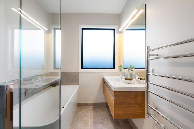 7/102 Eriksen Road Te Awa_12