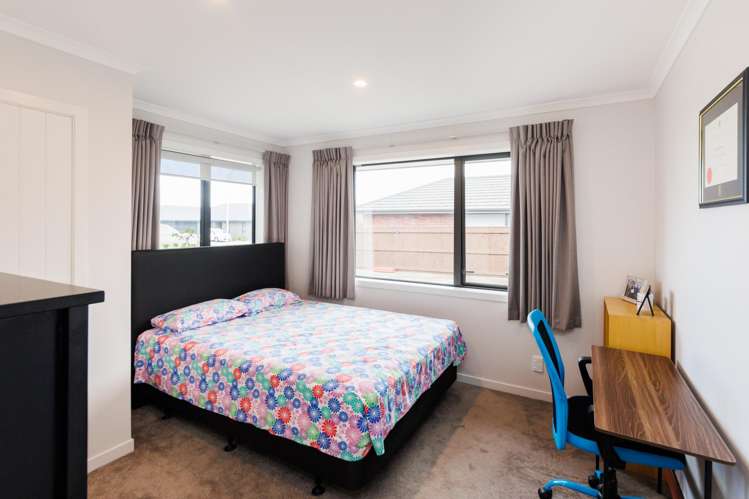 7 Cyprus Place Fitzherbert_15