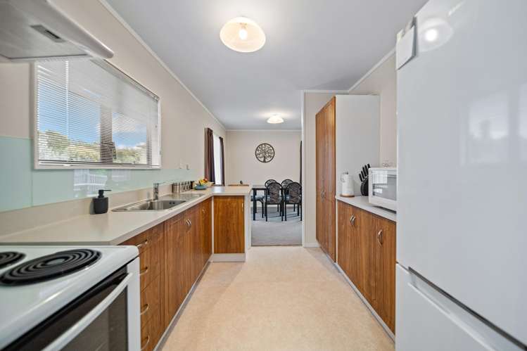 2/28 Gosford Drive Botany Downs_6