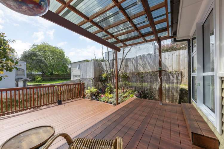 692 Richardson Road Mount Roskill_12