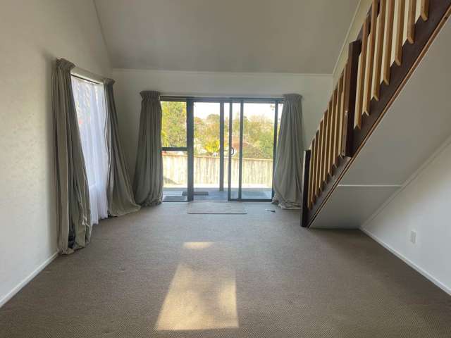 2/9 Branston Avenue Browns Bay_1