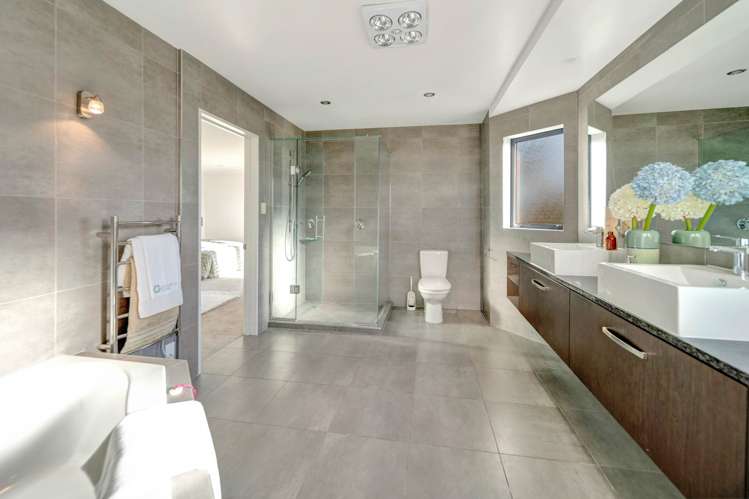 41 Aberdeen Road Castor Bay_18