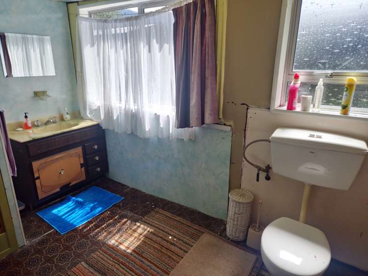 13 Hart Street Blackball_9