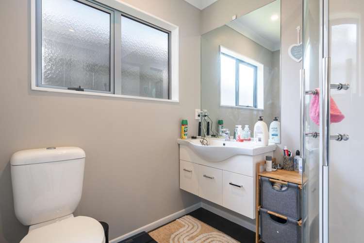 14 Moonsail Drive Whitby_12