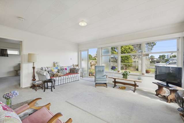 152 Manly Street Paraparaumu Beach_2