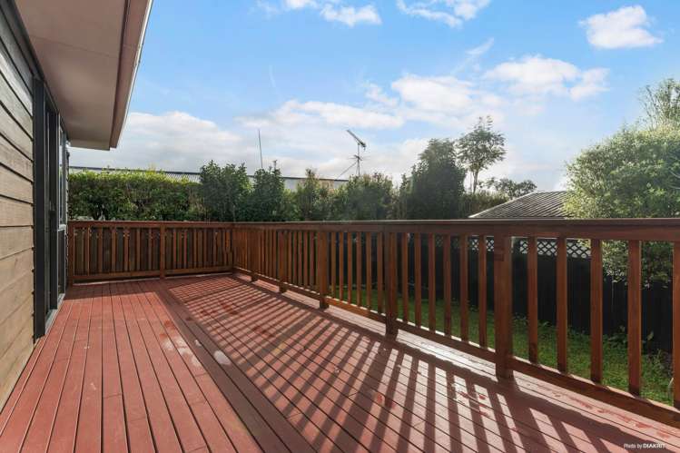 24A Hatherlow Street Glenfield_13