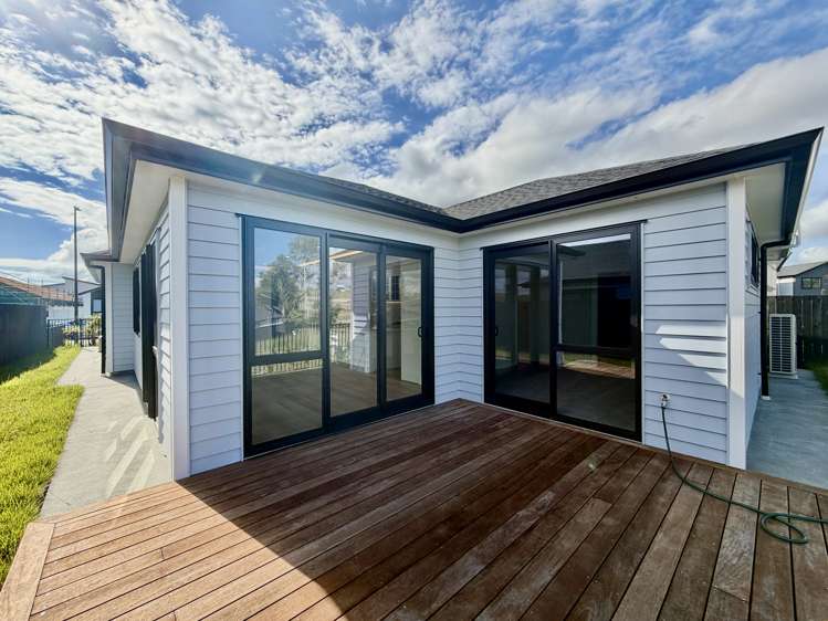 76 Tukutata Crescent Milldale_20