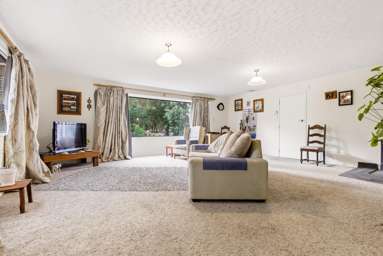 102 Taupahi Road_3