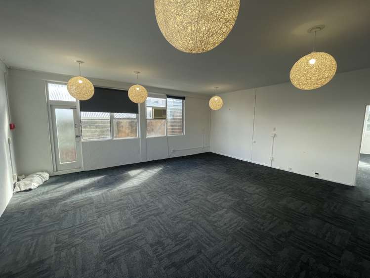 53 Davis Crescent Newmarket_5