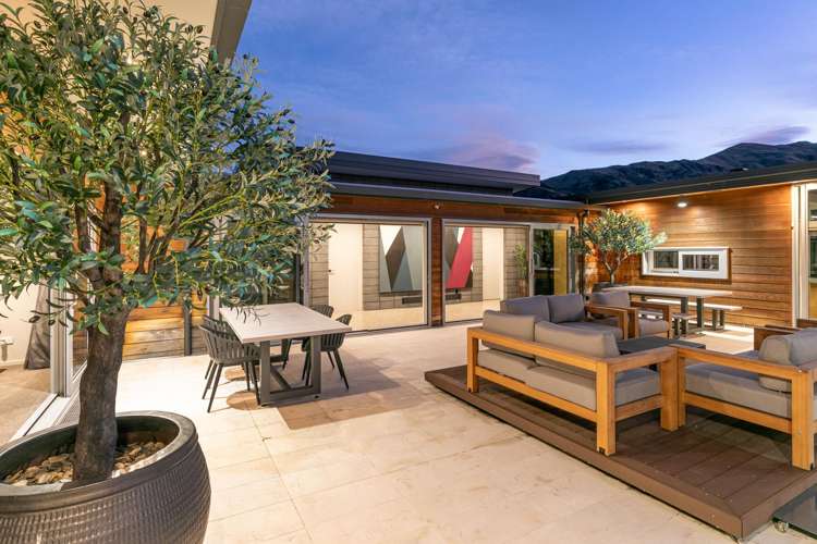 23 Mountain View Drive Wanaka_25