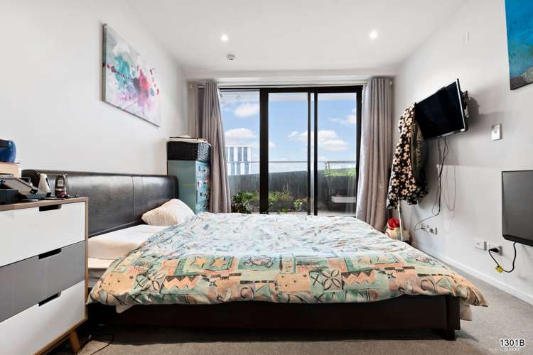 1301/8 Airedale Street_5