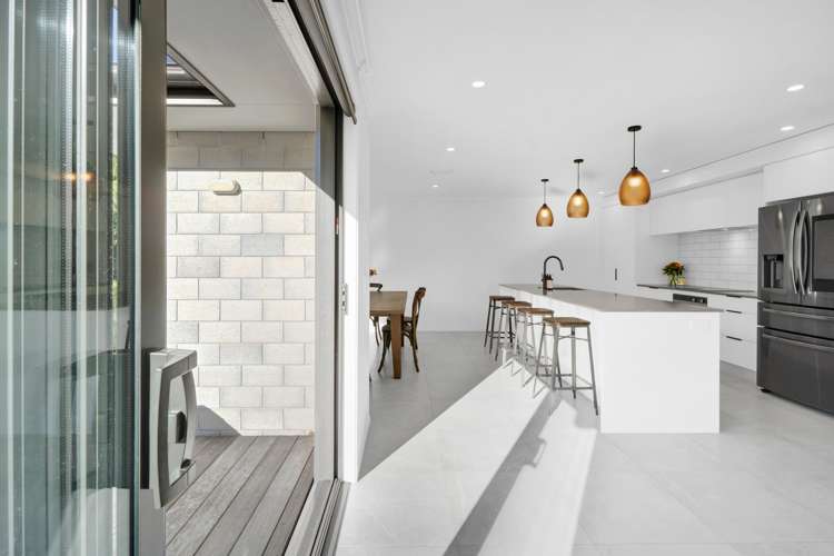 18 Rotokare Crescent Whalers Gate_11